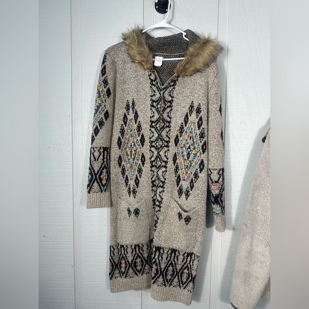 Northern Angel Boho Tribal Pattern Zip Cardigan Sweater Size Medium EUC